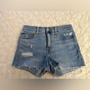 Levi’s shorts